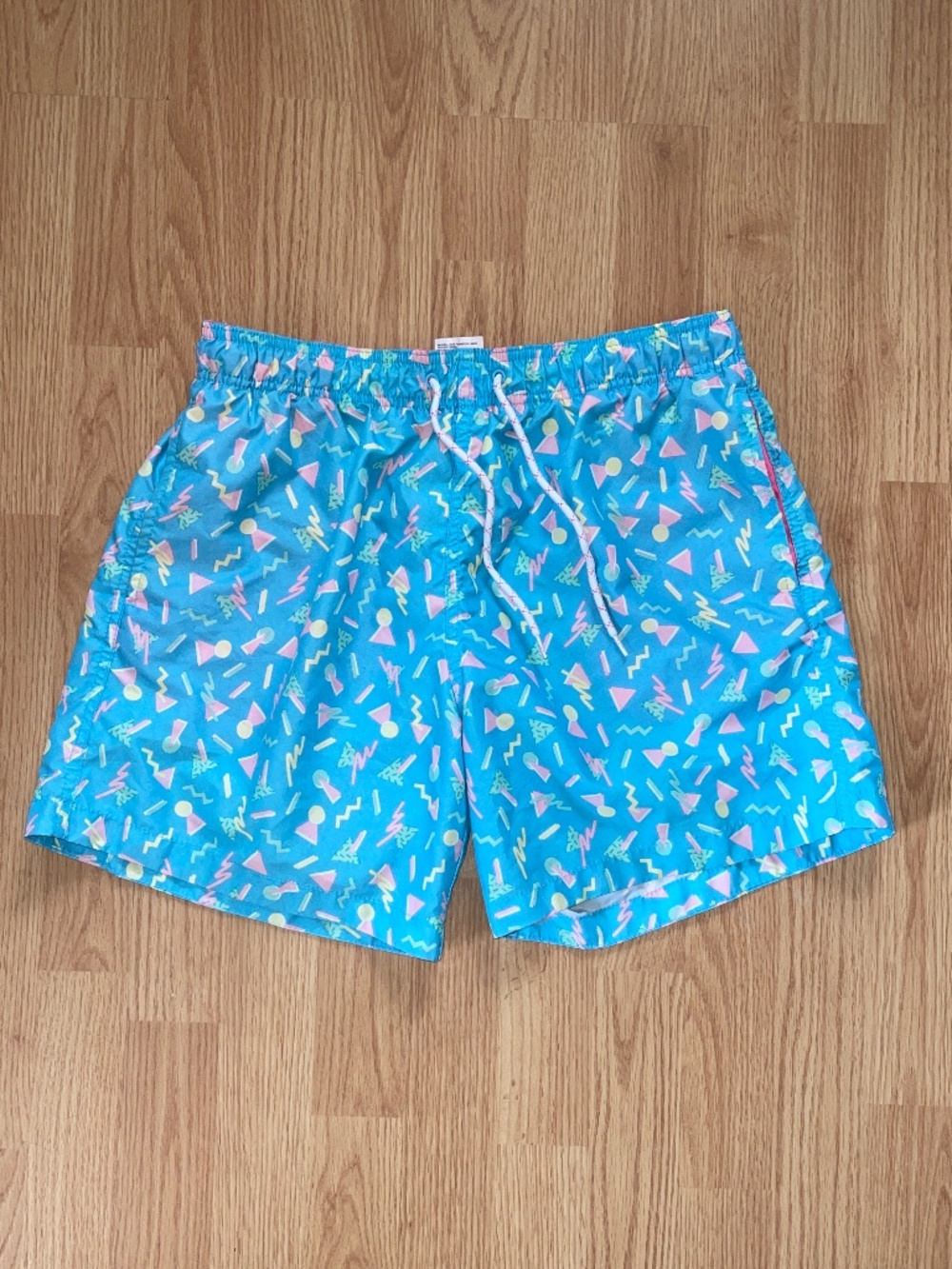 H&M Men’s Teal & Pink 90’s Retro Print Board Swim Trunks Size Medium